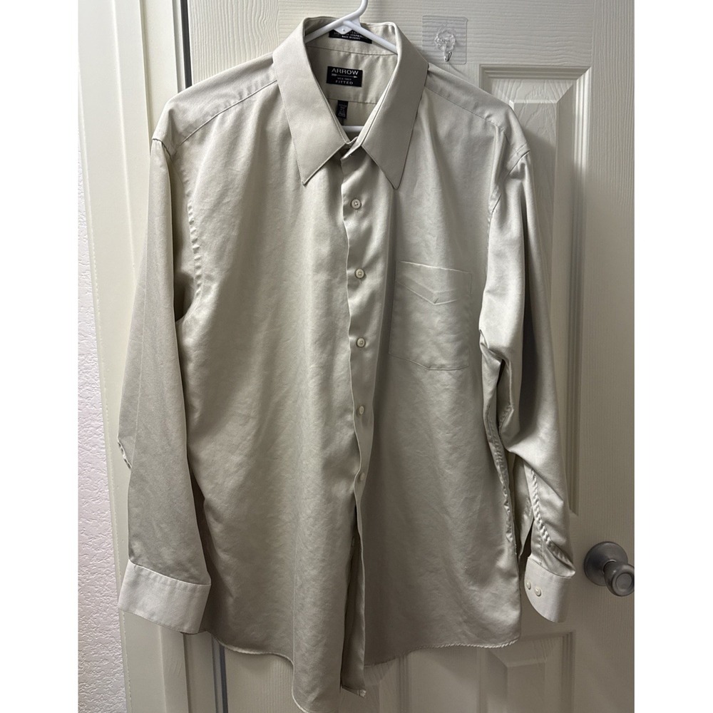 Arrow Fitted Wrinkle Free Beige Sateen Button Up Shirt Mens XL 17.5 32/33